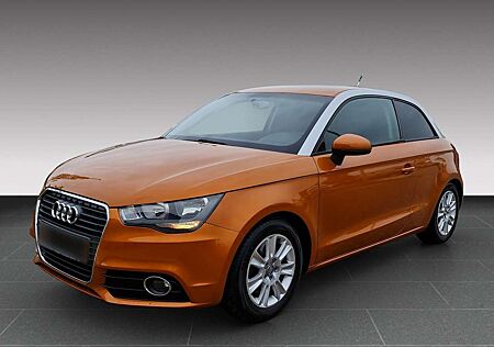 Audi A1 attraction 1.4 16V TFSI Metallic / 8 Fach