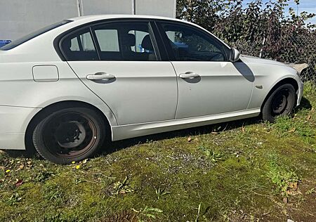 BMW 318i 318 Touring Edition Exclusive