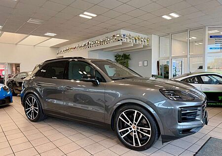 Porsche Cayenne S HeadUP/ACC/Panorama/Luftfederung/22"