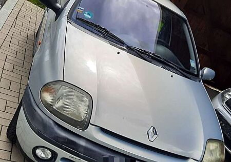 Renault Clio 1.4RXE