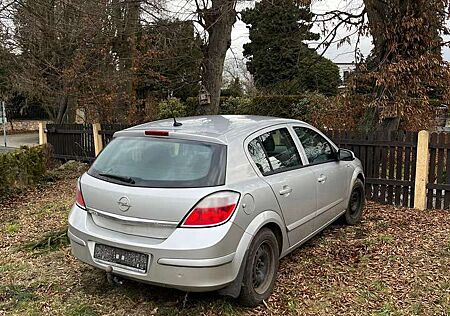 Opel Astra 1.6 Edition