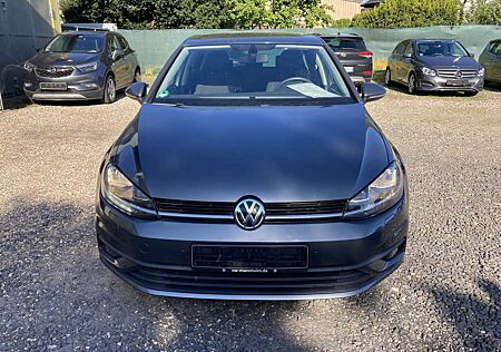 VW Golf Volkswagen Trendline BMT/VII Lim. (BQ1/BE2) Navi PDC Sitzh.