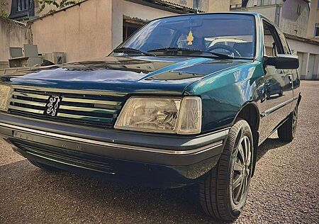 Peugeot 205 Automatik