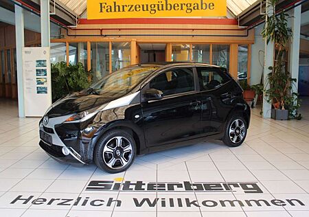 Toyota Others AYGO x-wave *Faltdach*