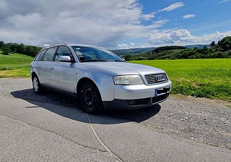 Audi A6 Avant 2.5 TDI