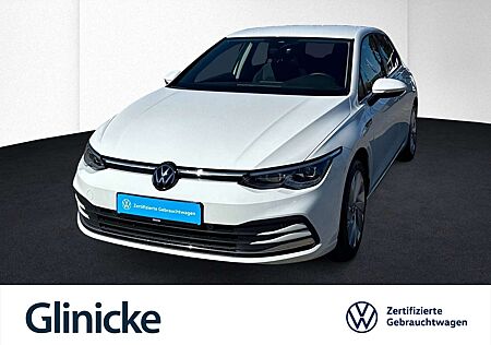 VW Golf Volkswagen VIII Style 1.5 eTSI DSG LED+SHZ+LM+ACC+App