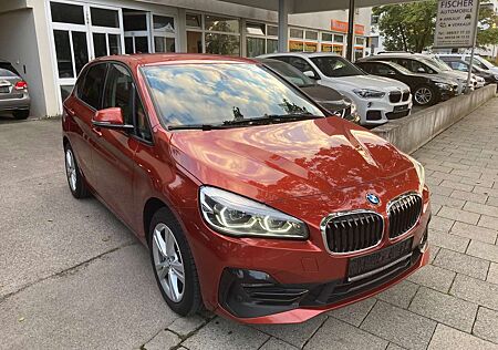 BMW 218 d Active Tour xDr Sport Line+Navi/LED/Kamera/SHZ+