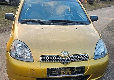 Toyota Yaris 1.0