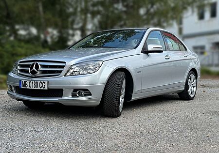 Mercedes-Benz C 180 C-Klasse CGI Automatik BlueEFFICIENCY Avantgarde