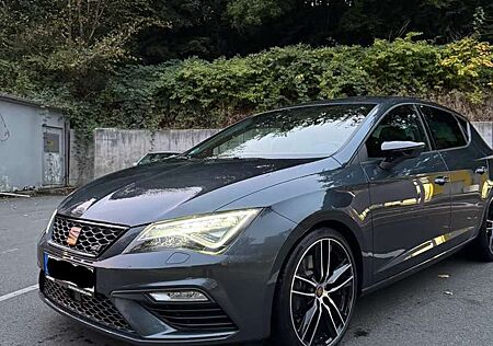 Seat Leon CUPRA 290 2.0 TSI DSG