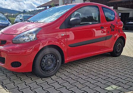 Toyota Aygo AYGO Basis