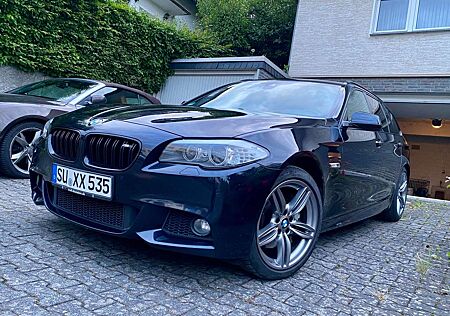 BMW 535d 535 xDrive Touring Sport-Aut.