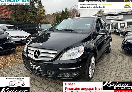 Mercedes-Benz B 180 Facelift-Sportpaket-Scheckheft-8xAlu-Leder-PDCv.h.