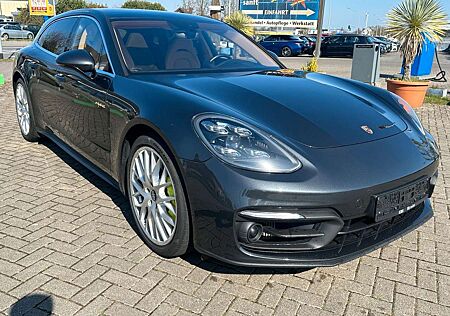 Porsche Panamera Sport Turismo 4 S E-Hybrid