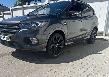Ford Kuga ST-Line