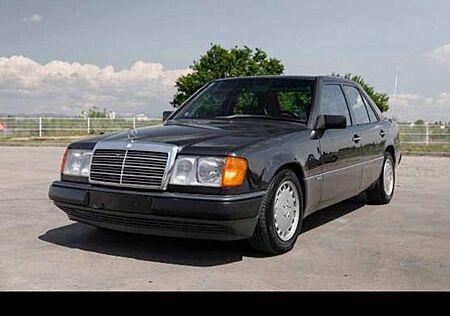 Mercedes-Benz E 300 300 E V24 W124 Historical FULL TÜF 07/2025