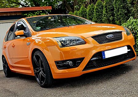 Ford Focus 2.5 ST