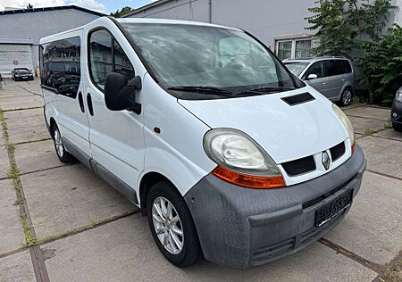 Renault Trafic Combi L1H1 2,9t verglast