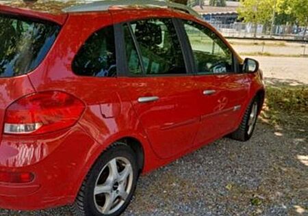 Renault Clio Dynamique EURO 5 tüv 08/26 Navi Klima