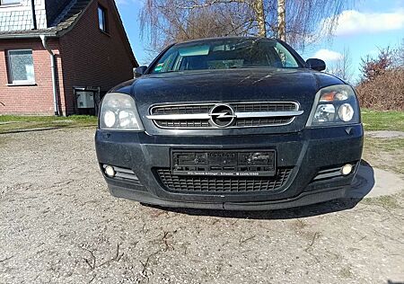 Opel Vectra GTS 2.2 DTI