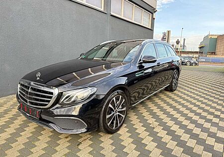 Mercedes-Benz E 300 de Avantgarde Pano Digi.T Luft 9G