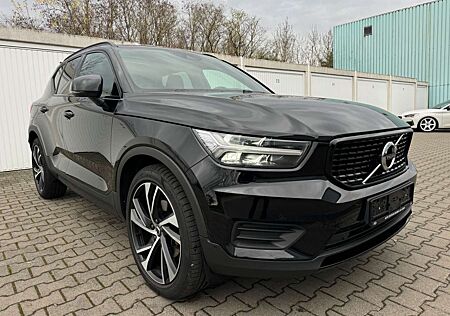 Volvo XC 40 XC40 B4 R Design AWD*Pano*Leder*ACC*ServiceNeu*