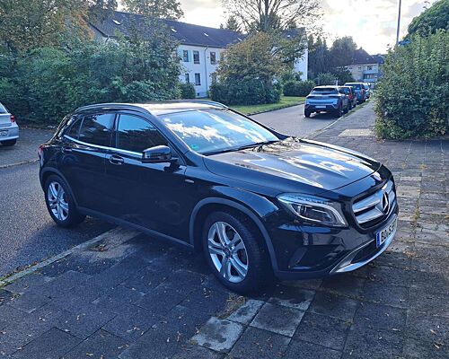 Mercedes-Benz GLA 200 (CDI) d 7G-DCT AMG Line