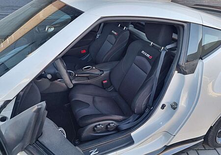Nissan 370Z 370 Z nismo
