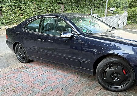 Mercedes-Benz CLK 200 Coupe Kompressor Elegance