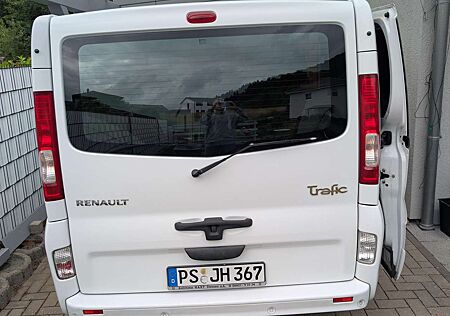 Renault Trafic 2.5 dCi FAP 150 L1H1