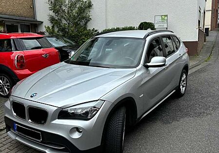 BMW X1 sDrive 18i - gepflegt, wenig km!