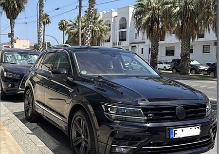 VW Tiguan Volkswagen 2.0 TDI SCR DSG R-Line