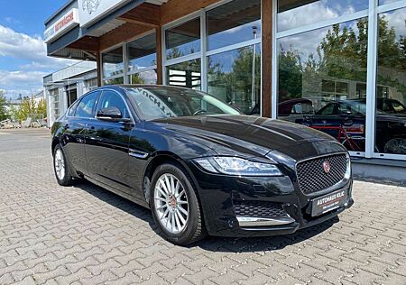 Jaguar XF Prestige Navi R-Cam LED Leder