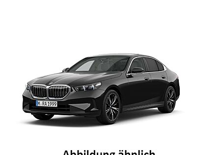 BMW 520 d M Sport/HUD/Panodach/HarmanKardon/LED
