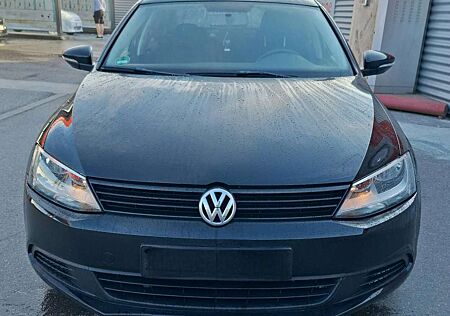 VW Jetta Volkswagen 1.2 TSI Trendline