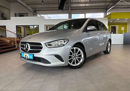 Mercedes-Benz B 180 d *Widescreen*Business*AHK*SHZ*RFK*Navi*