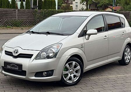 Toyota Corolla Verso 2.2 D-CAT Sol ** Tüv Neu ** 7 Sitzer **