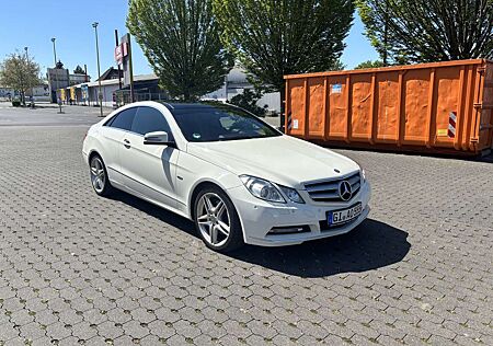 Mercedes-Benz E 350 CDI DPF C BlueEFFICIENCY 7G-TRONIC Prime Edition