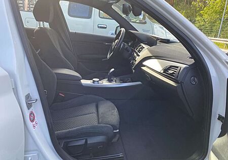 BMW 120i 120 Aut. M Sport