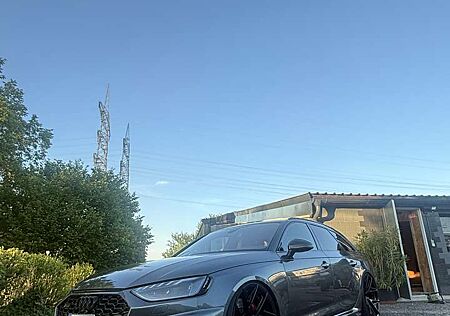 Audi RS4 2.9 TFSI quattro Competition KW V3 21 Zoll