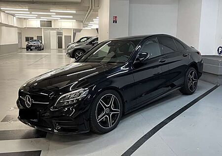 Mercedes-Benz C 200 9G-TRONIC AMG Line