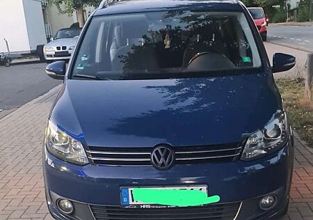 VW Touran Volkswagen 2.0 TDI DPF Highline