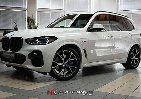 BMW X5 xDrive 45 e M Sport / M-SITZE / B&W / PANO