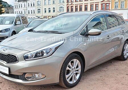 Kia Cee'd Ceed / Klima Navi Sitzheizung 1. Hand