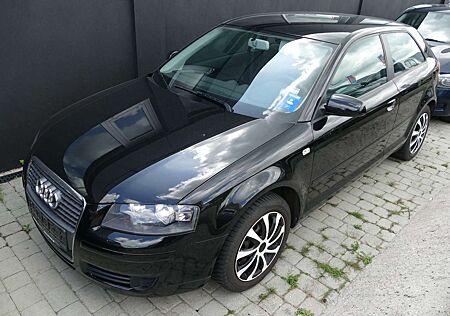 Audi A3 1.6 Klimaautomatik Radio HU/AU NEU