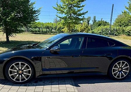 Porsche Taycan gebraucht kaufen Porsche Taycan approved Garantie