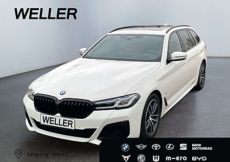 BMW 530 d Touring *HUD*Pano*Navi*LED*CarPlay*CAM*SHZ*