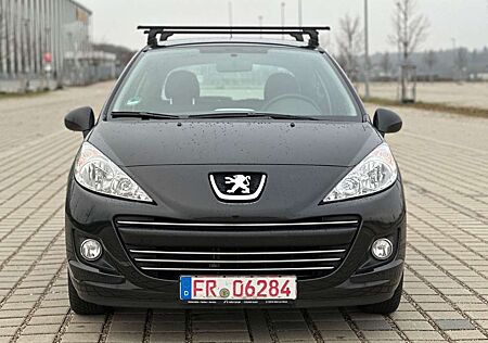 Peugeot 207 Premium , 1,6 Liter , 112000 Km + Klima .