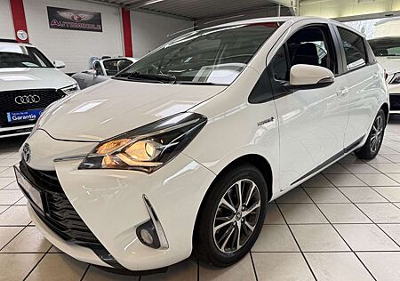 Toyota Yaris Hybrid Y20 Club NAVI KAMERA 1-HAND