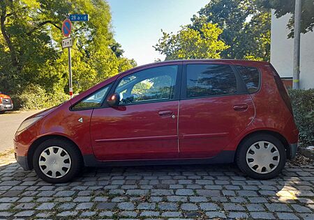 Mitsubishi Colt 5-Türer 1.3 Invite